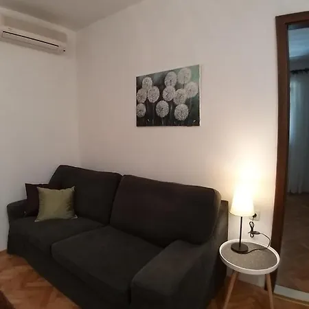 Peros I Apartamento *