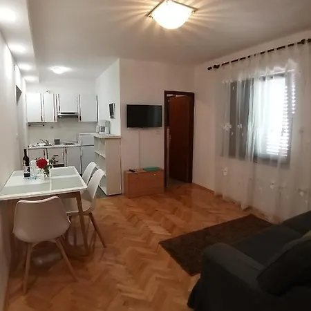 Apartamento Peros I Zaton (Zadar)
