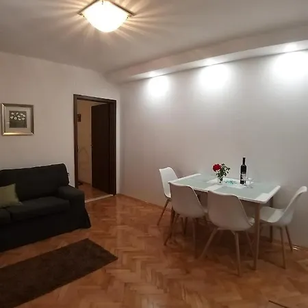 Apartamento Peros I Zaton (Zadar)