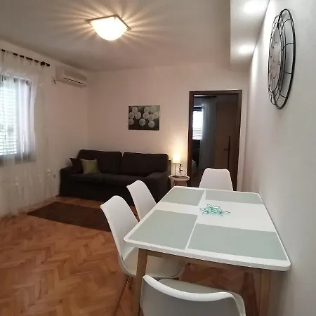 Apartamento Peros I *